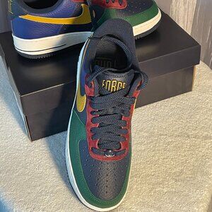 Women's Air Force 1 '07 Obsidian and Gorge Green- Size 9